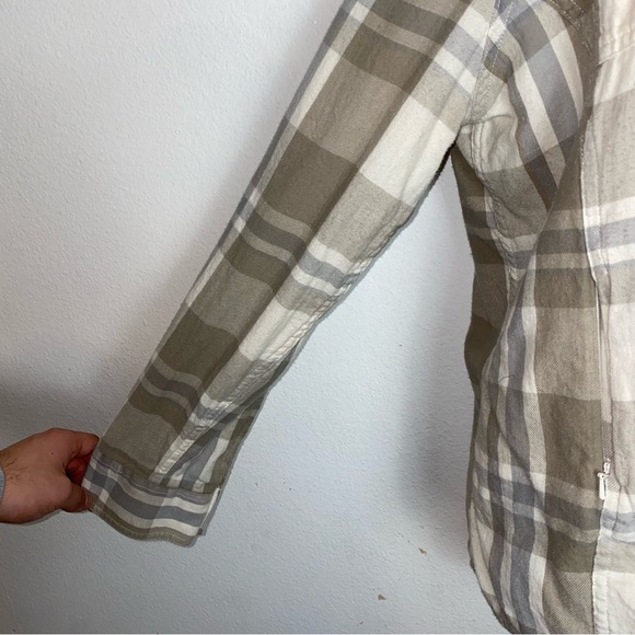 Prana khaki/blue plaid pattern button snap flannel - Picture 3 of 6